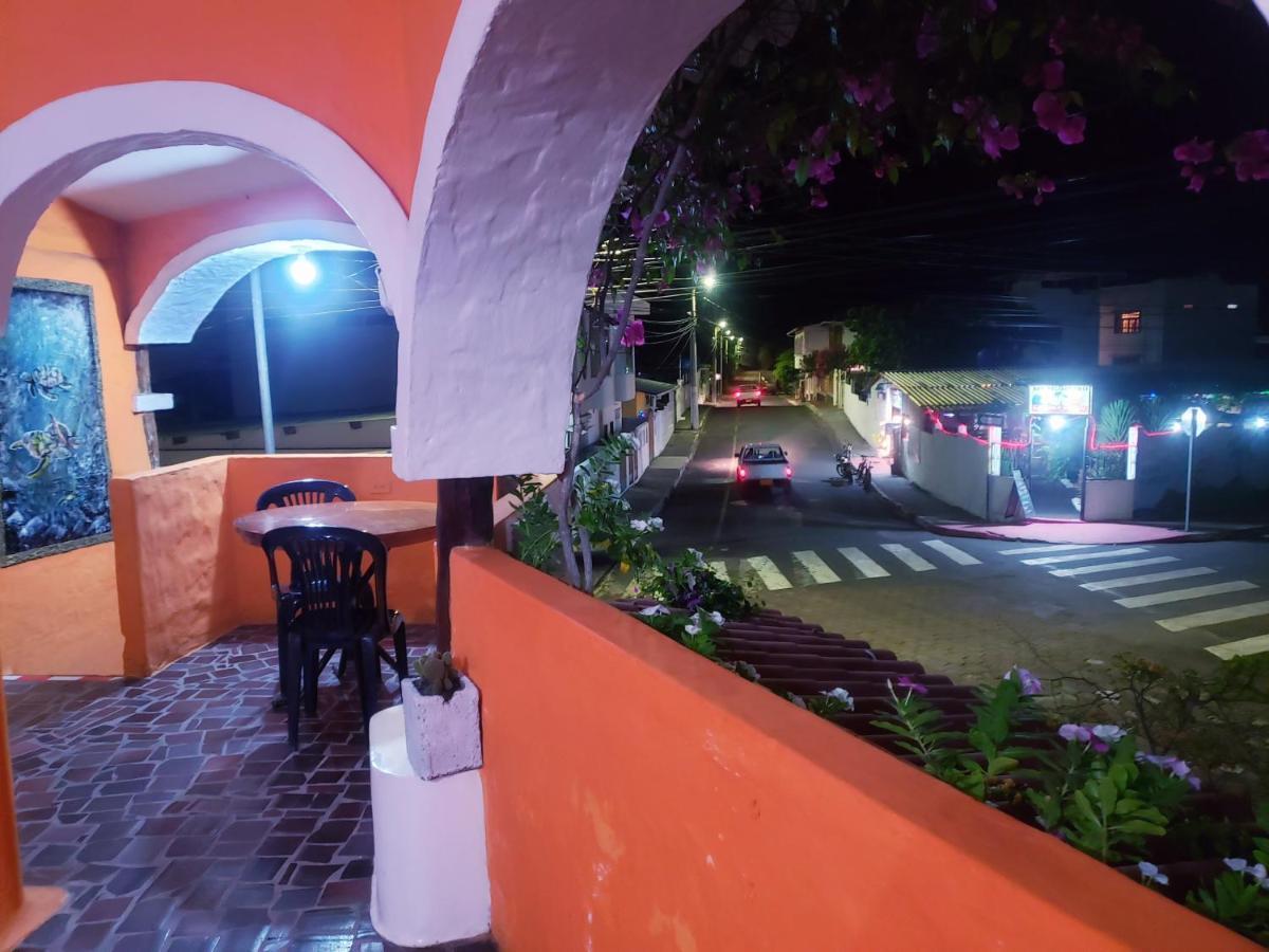 Hotel Crossman Puerto Ayora (Galapagos Islands) Exterior foto