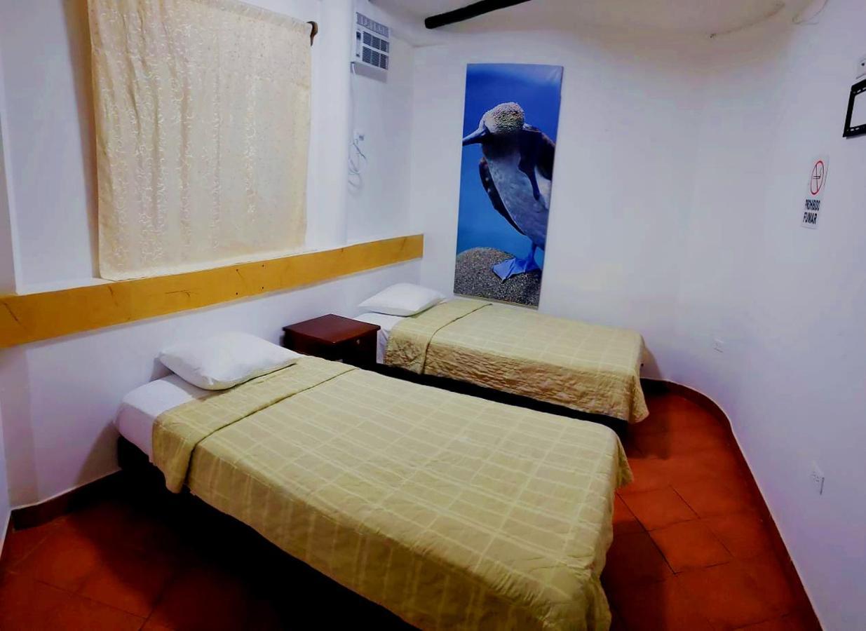 Hotel Crossman Puerto Ayora (Galapagos Islands) Exterior foto