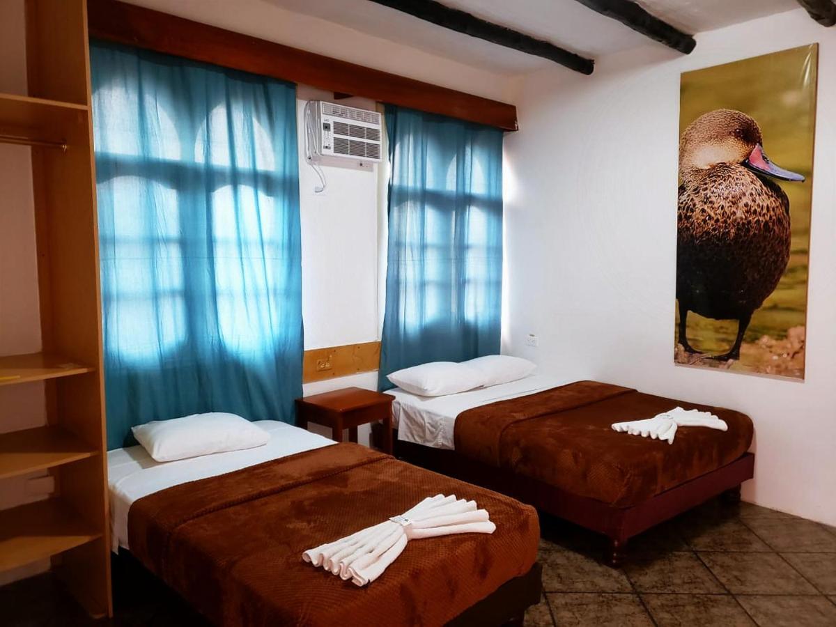 Hotel Crossman Puerto Ayora (Galapagos Islands) Exterior foto