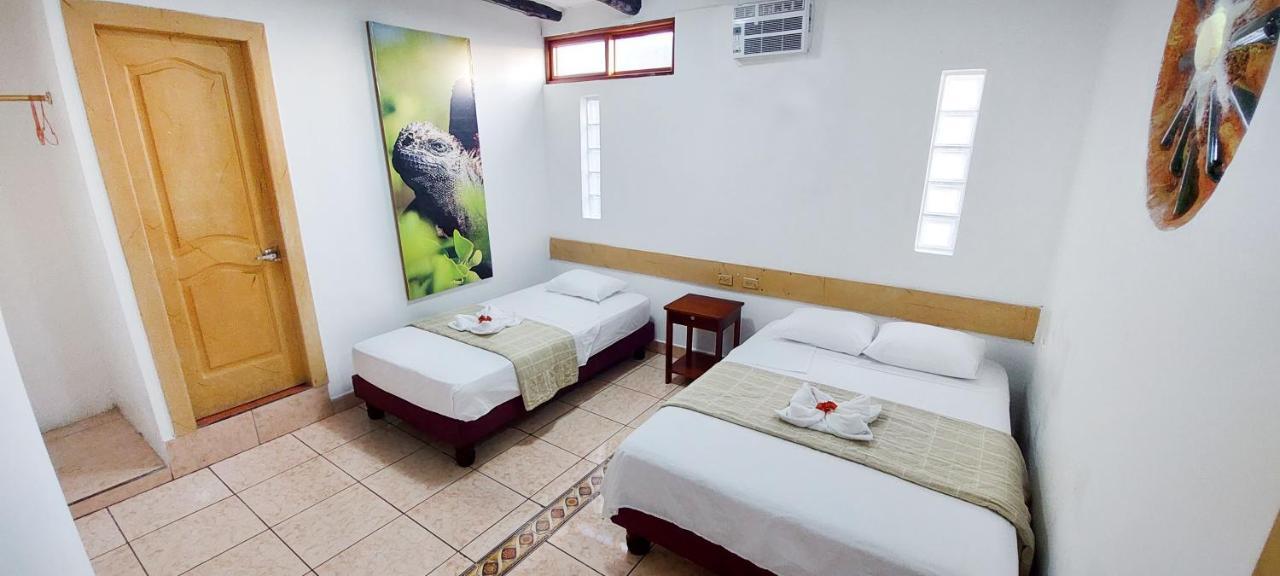 Hotel Crossman Puerto Ayora (Galapagos Islands) Exterior foto