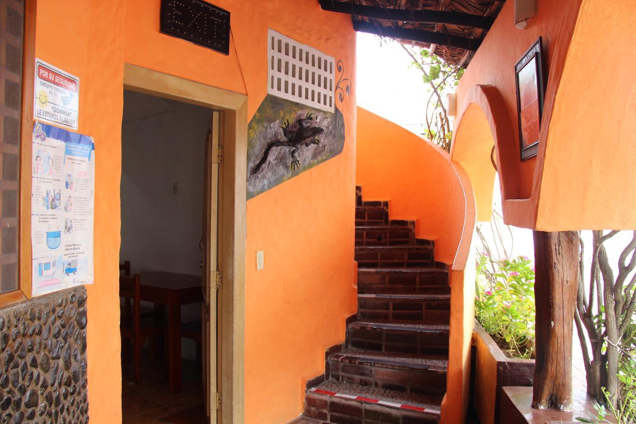 Hotel Crossman Puerto Ayora (Galapagos Islands) Exterior foto